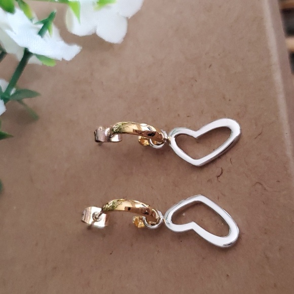 Jewelry - Floating Hearts Earrings - Gold/Silver Plated